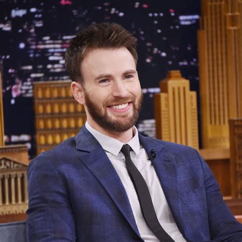 Chris Evans Responds to Dick Pic, Asks People to。